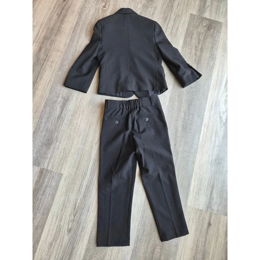 Calvin Klein Kids Boys Black 2 Piece Suit Set Blazer and Pants Size 4 Formal
